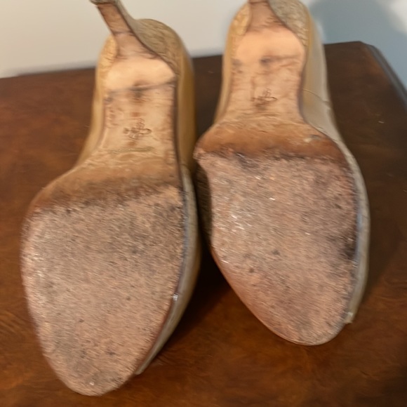 Cole Haan platform heels - Picture 4 of 7